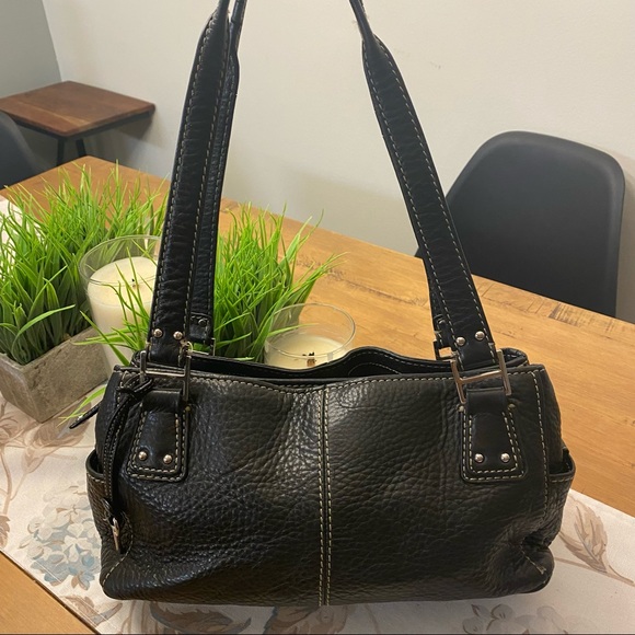 Fossil Handbags - 🔥⬇️ Fossil Black Leather Barrel Bag #75082